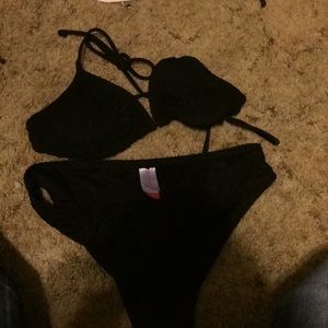 Black bikini